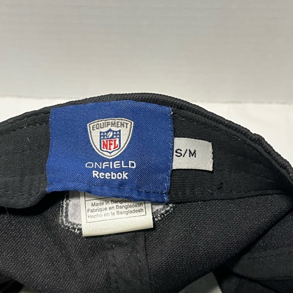 This is an NFL fitted hat, small in good condition black from Reebok - Picture 5 of 5